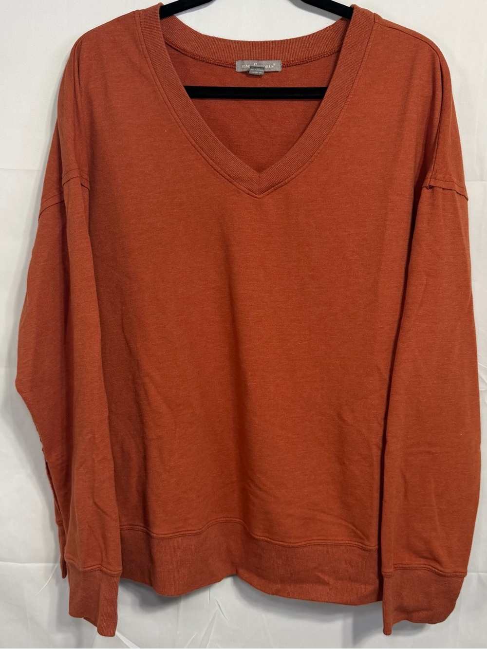 Peace & Pearls XL V-Neck Sweatshirt Athleisure Comfort Core Rust Long Sleeve